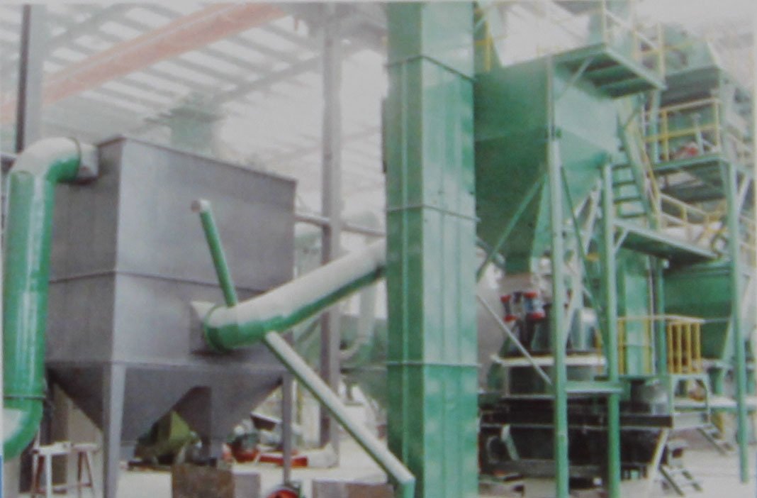 原料自动破碎系列