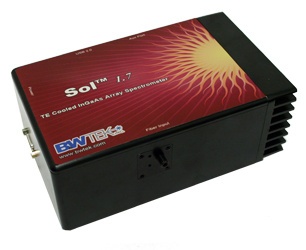 SOL1.7近红外TE致冷InGaAs阵列光谱仪