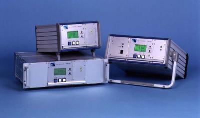 腐蚀性气体微量水分分析仪