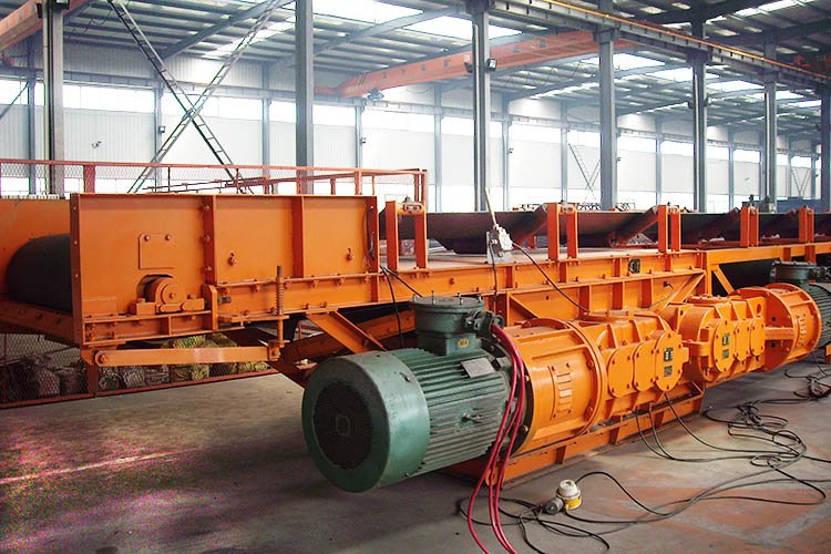 嵩阳煤机 可伸缩皮带机 可伸缩带式输送机关键技术（一）