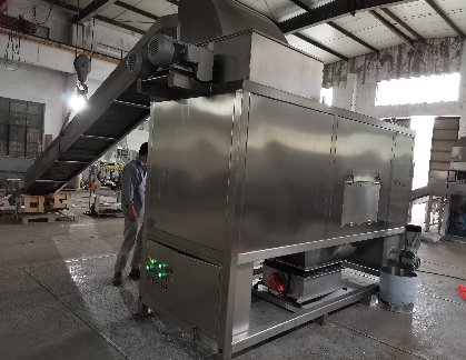 全自动拆包装置