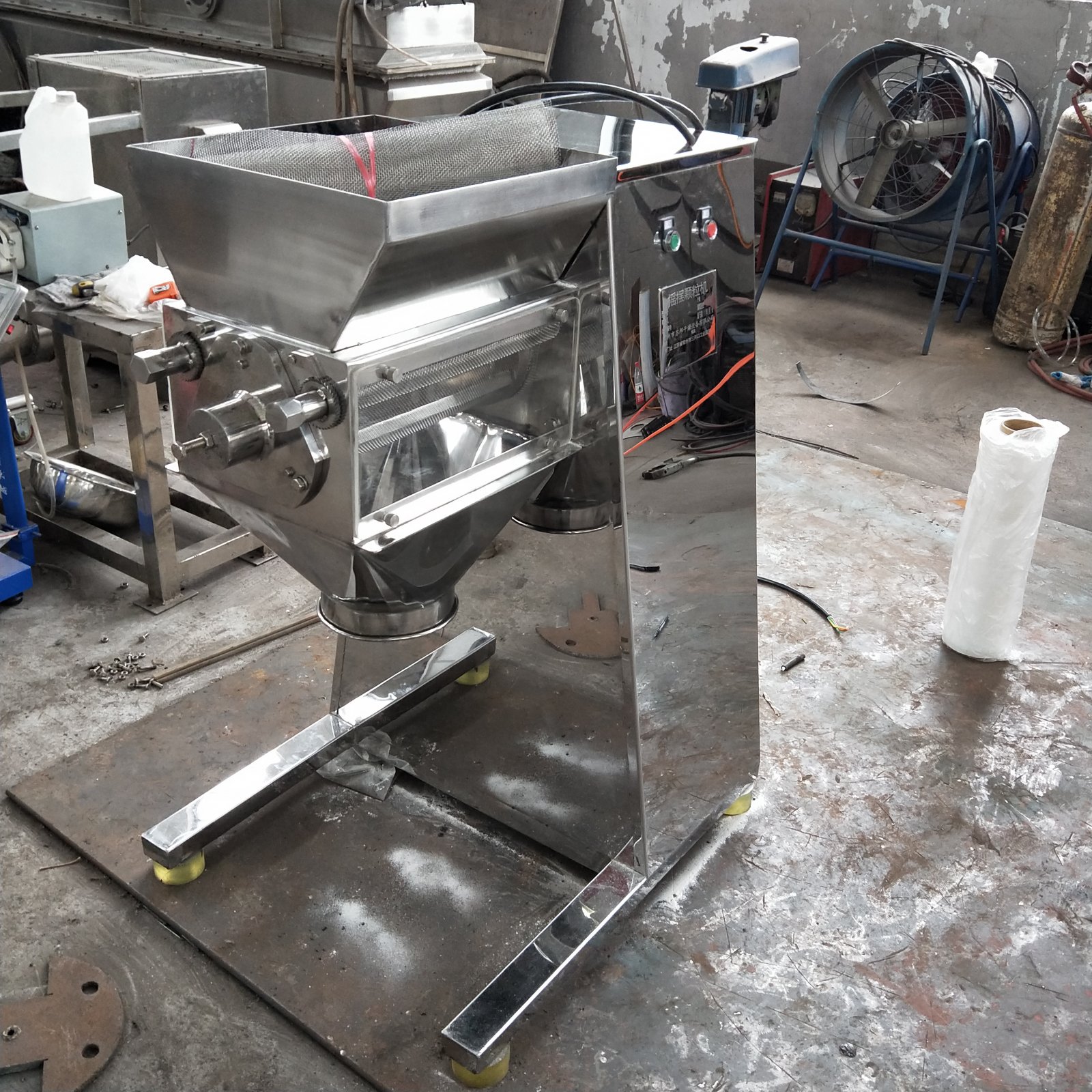 固体饮料颗粒造粒机