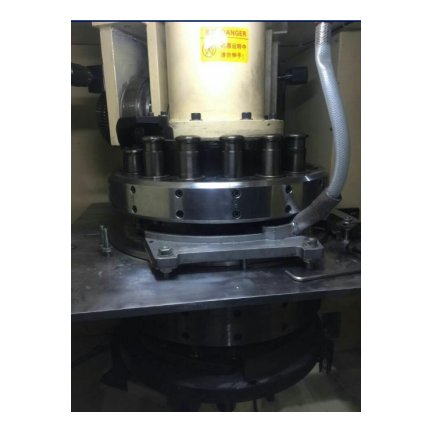 MC-S20-20T出料口 旋转式粉末成型机