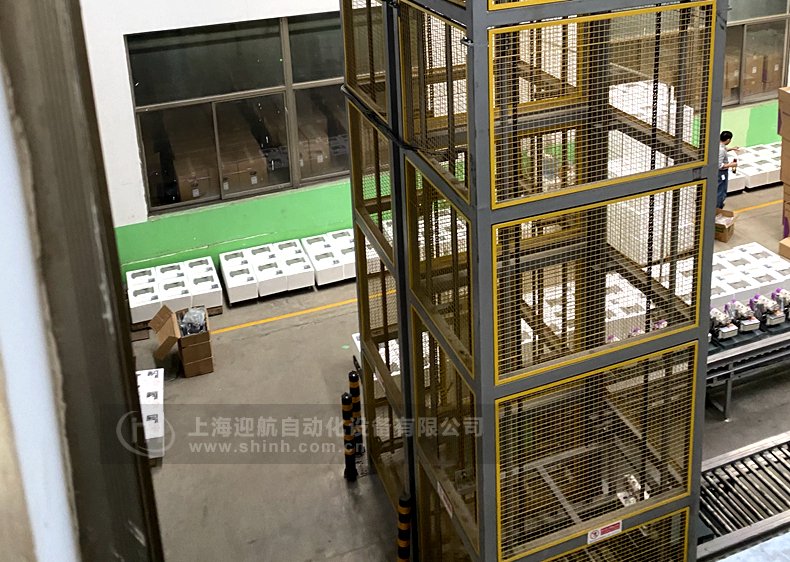 往复式连续垂直提升机