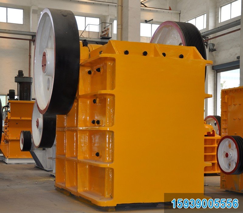 山西锷式破碎机/颚式碎石机/PEX颚式破碎机