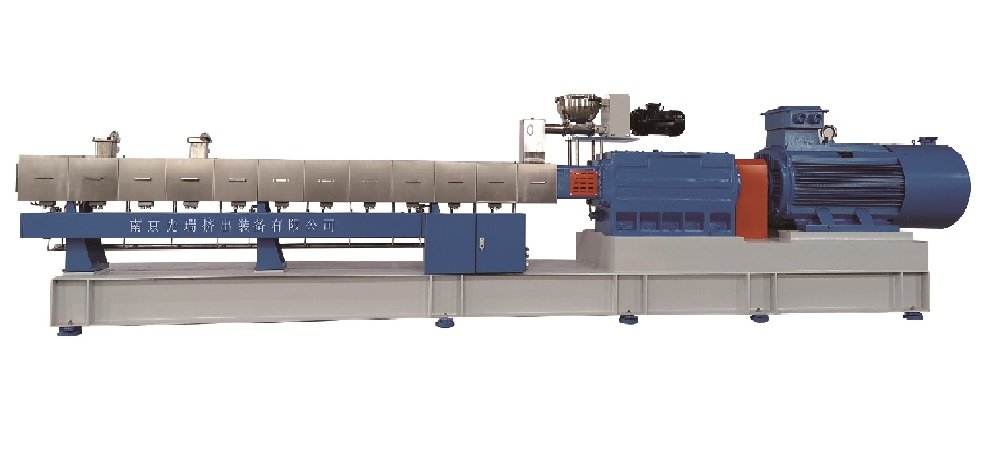 GTSH高扭矩同向双螺杆挤出机