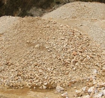 化工级重晶石块