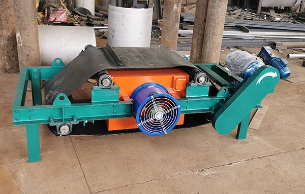 RCDC系列风冷自卸式电磁除铁器