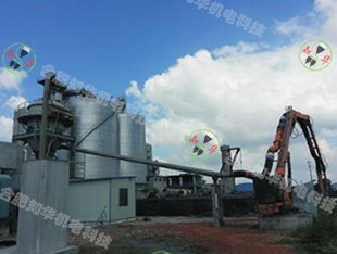 负压气力卸船机