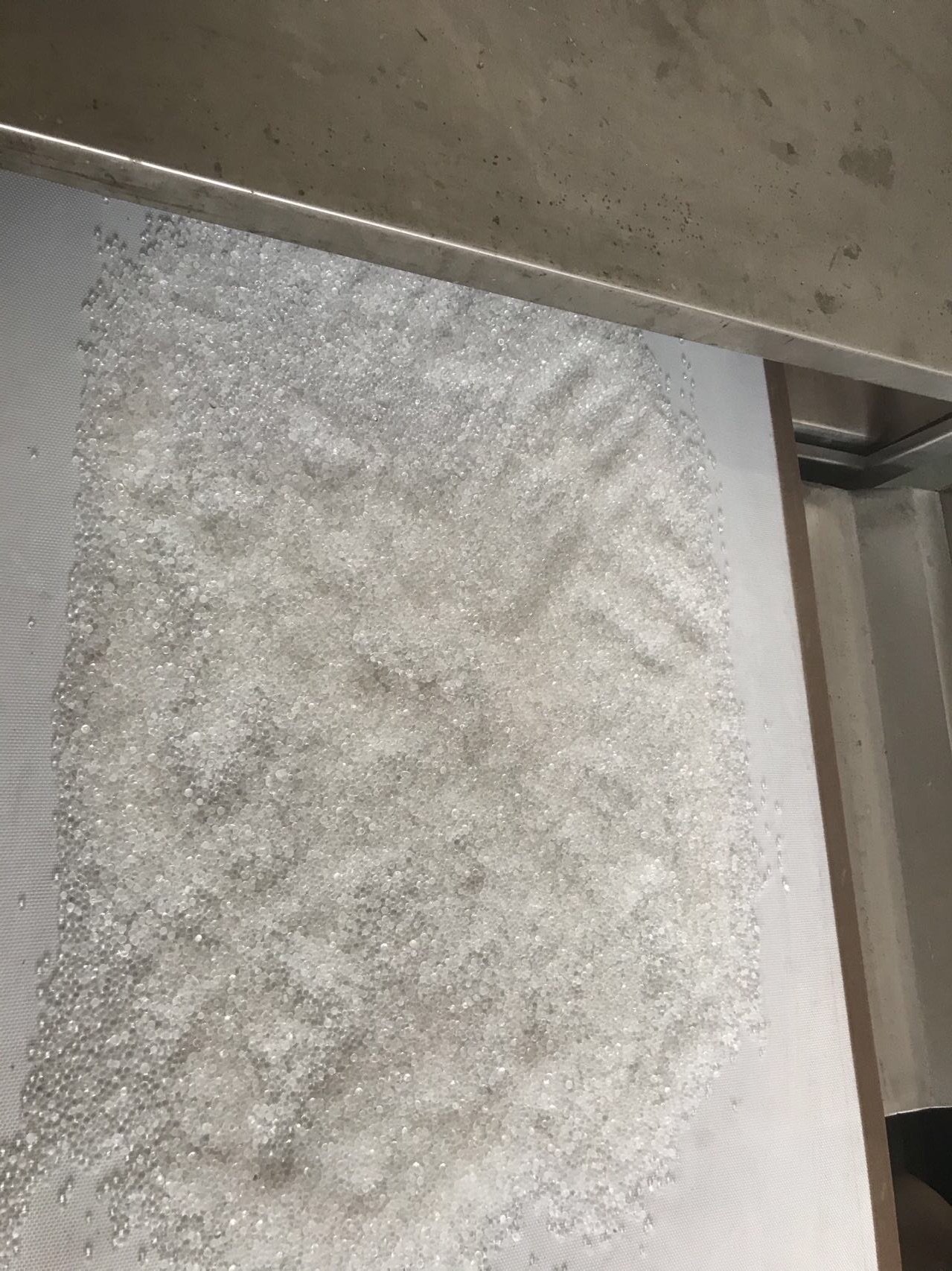 干燥剂微波烘干机