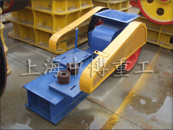 对辊式破碎机