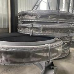 变径非金属补偿器