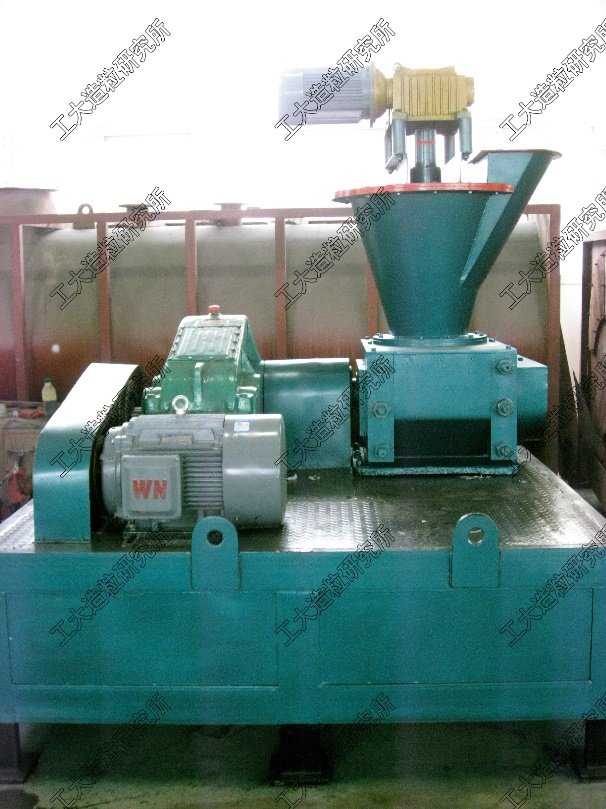 强制喂料对辊式造粒机