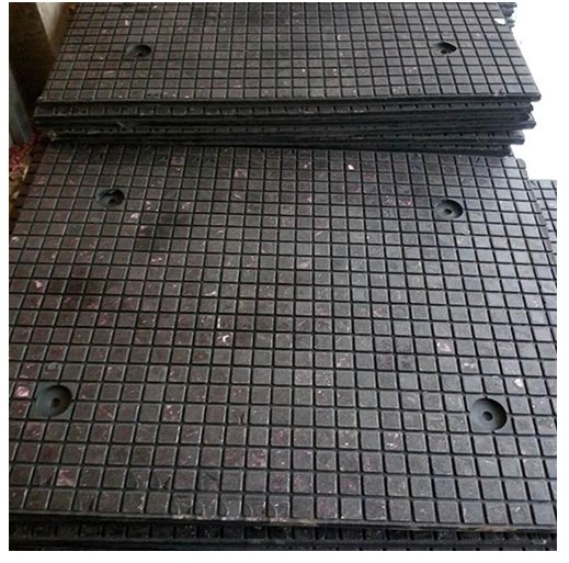 三合一陶瓷衬板