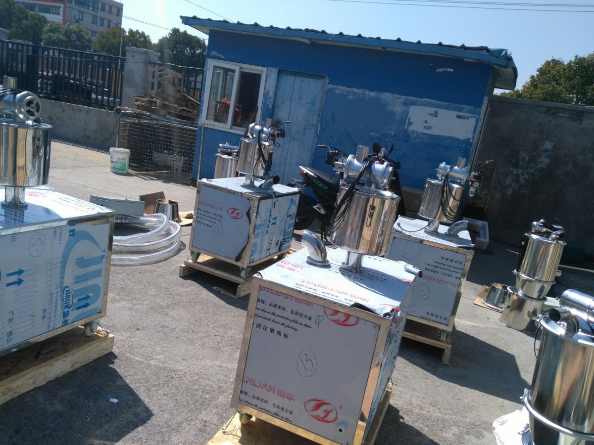 全自动真空吸料机