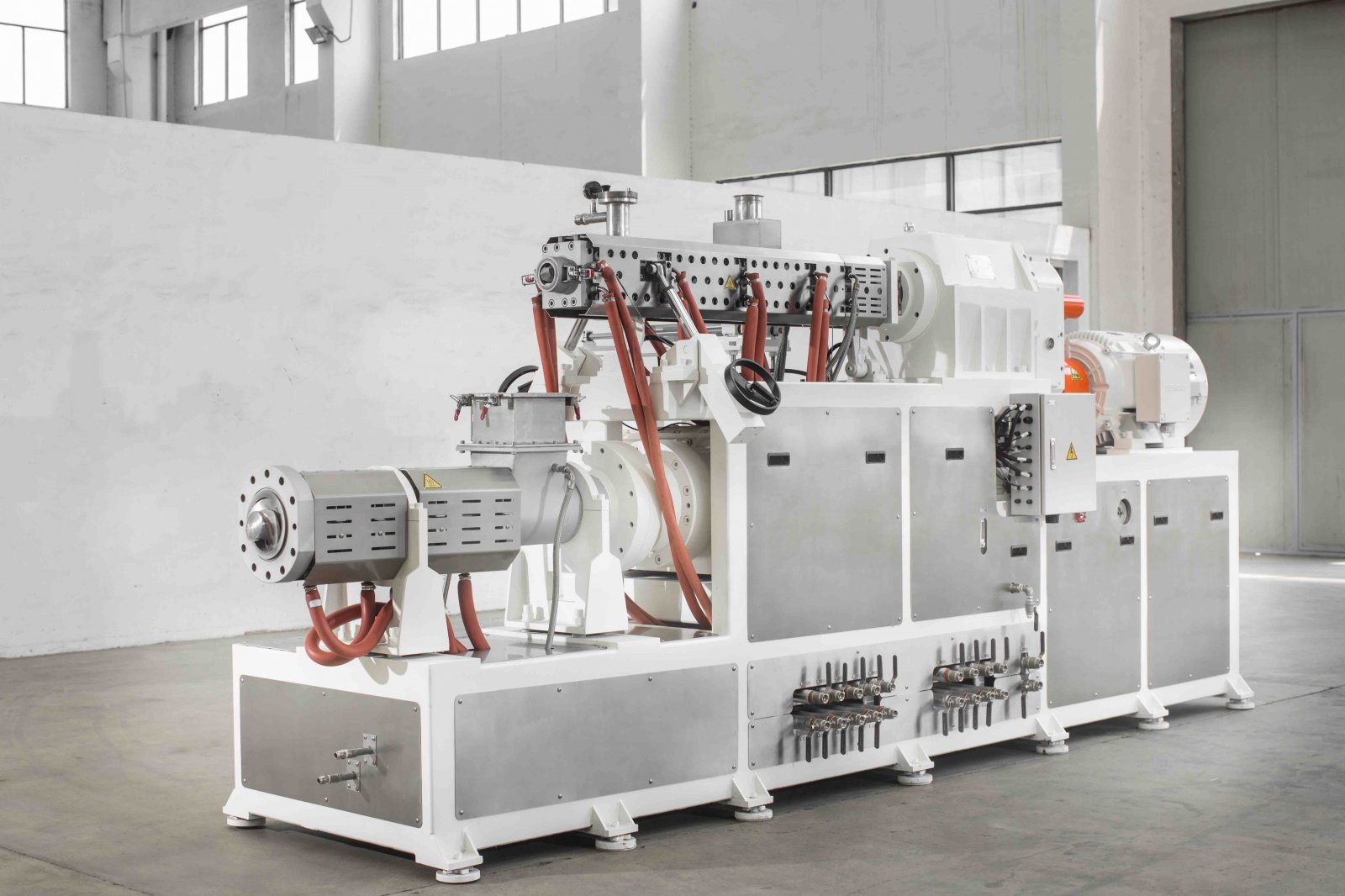 SJW(M)型往复式混炼挤出机