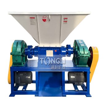 TL21系列双轴撕碎机