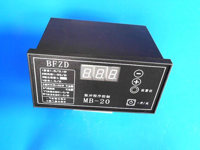 面板式脉冲控制仪