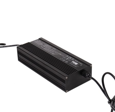 UY300LP防水型充电器