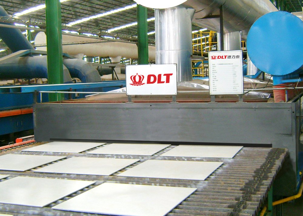 砖坯“纠偏”系统