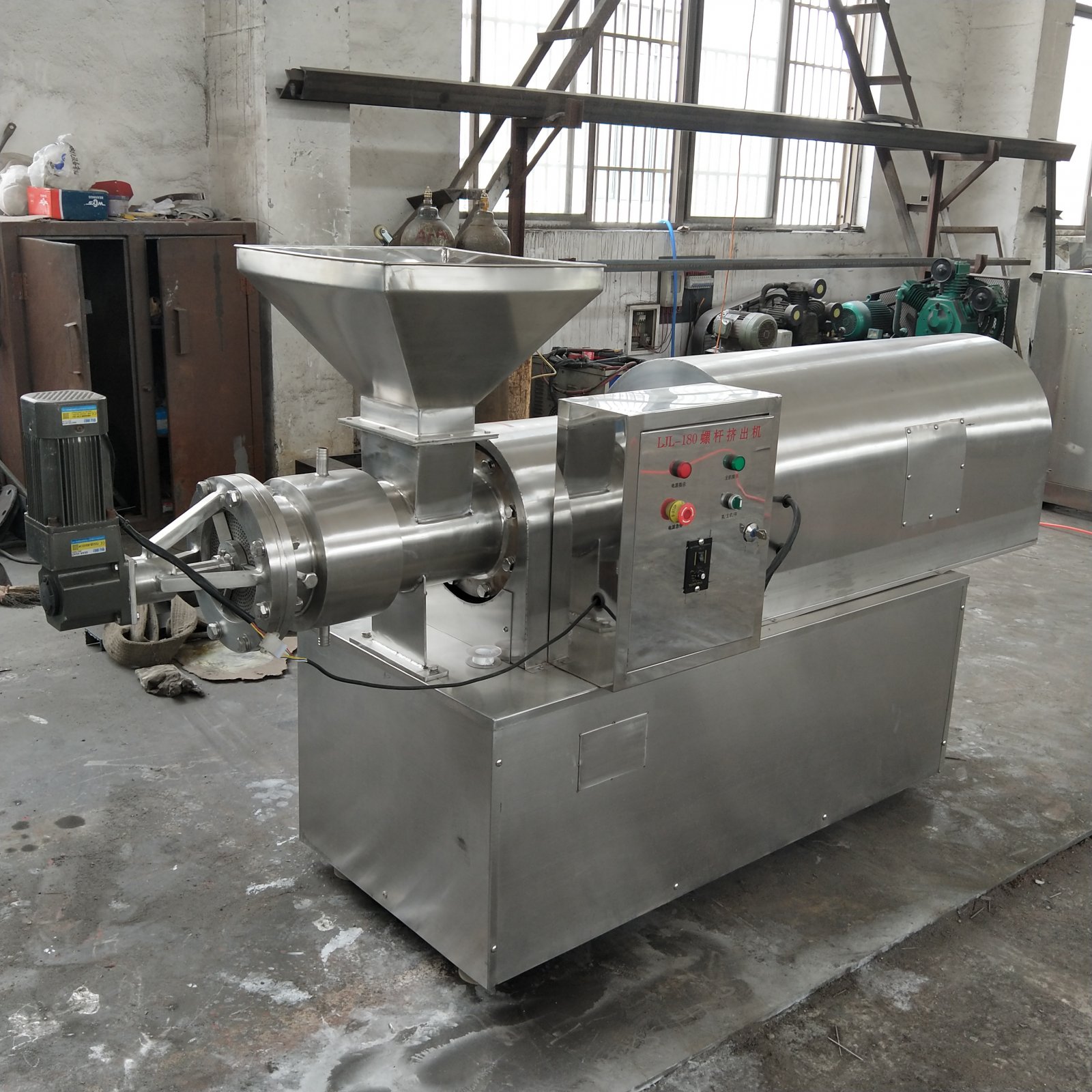 饲料化工原料湿法造粒设备不锈钢固体粉料单螺杆挤压颗粒制粒机