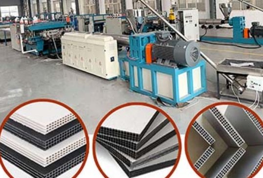 ＰＰ建筑模板设备