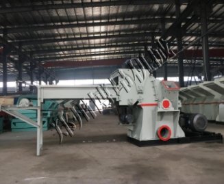 强制自动进料木材粉碎机