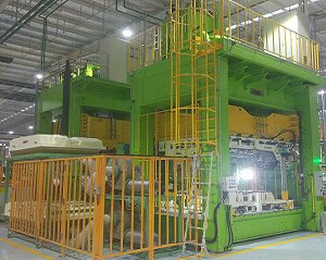 全自动汽车内外饰压机