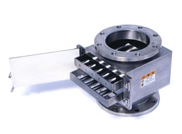 附带外壳的格子式磁铁