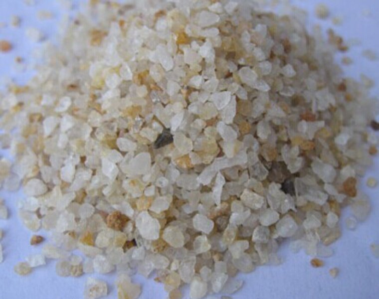 微黄色铸造石英砂