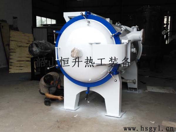 真空烧结炉