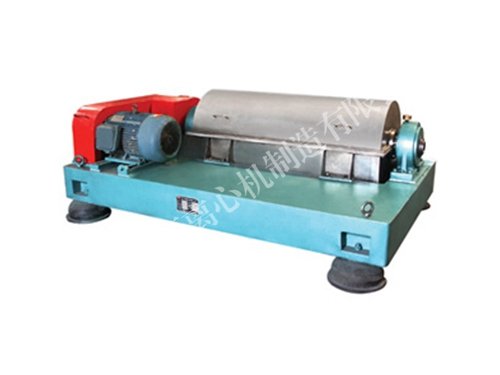 LW型卧式螺旋卸料沉降式离心机