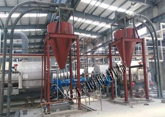 钙粉管链式输送机、管链机现场