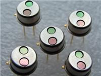 薄膜热释电红外探测器