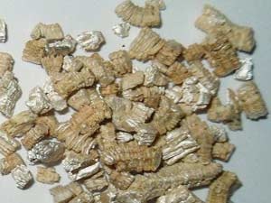 银白色蛭石，白蛭石