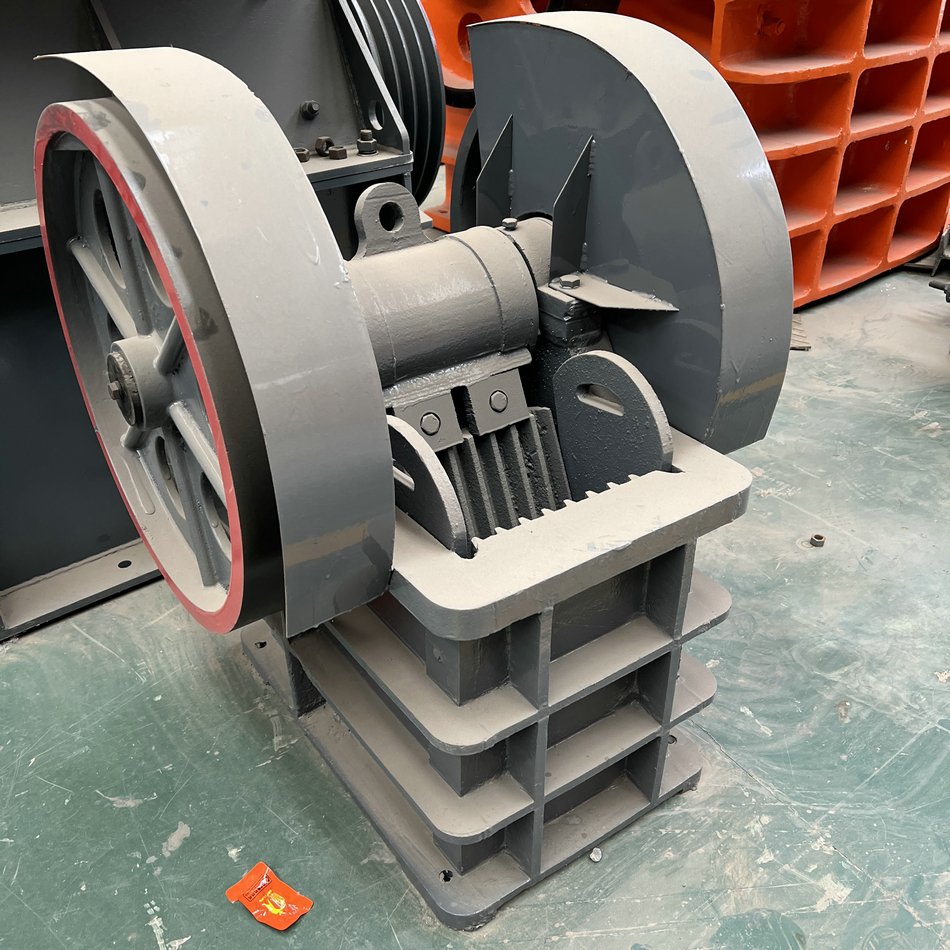 小型可移动式PEX150*250颚式破碎机