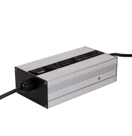 UY240LP防水充电器