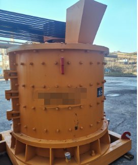 防堵高细破碎机