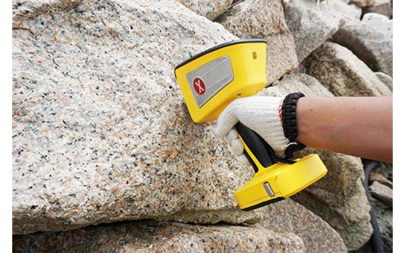 X-200手持式土壤矿石分析仪