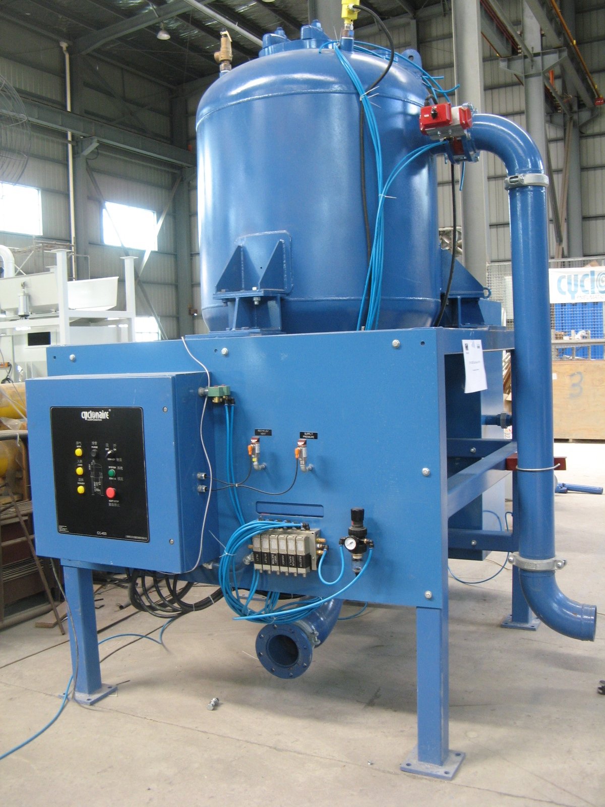 负压入料高压密相发送罐