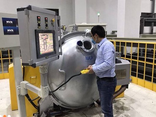 超声波振动雾化制备粉末材料装备