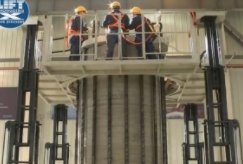 氢能电解槽装配升降平台