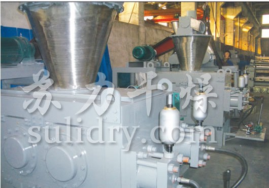 GZL系列干法辊压造粒机