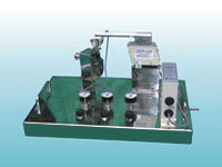 DCC型台式微型气流粉碎机