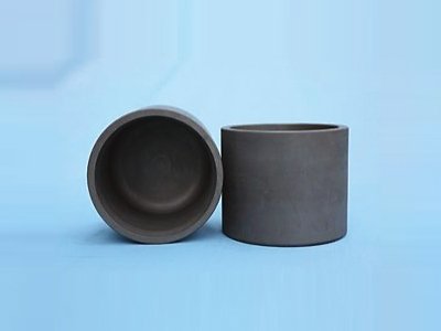 石墨坩埚