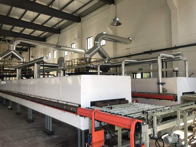 土壤修复剂辊道窑