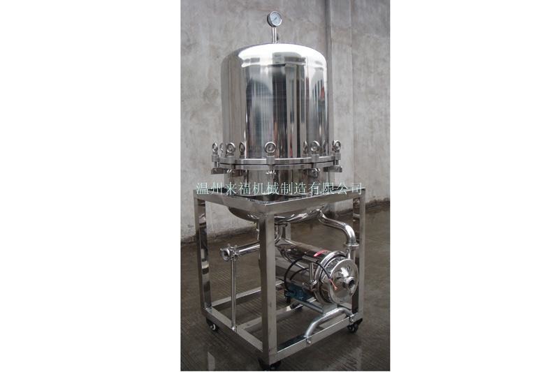 5吨每小时立式硅藻土过滤机