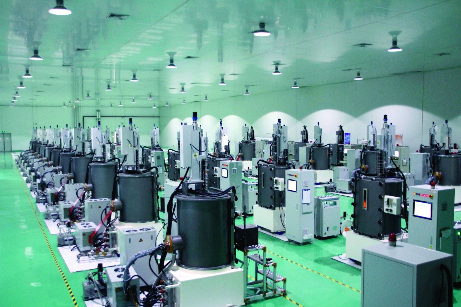 压电晶体生长炉