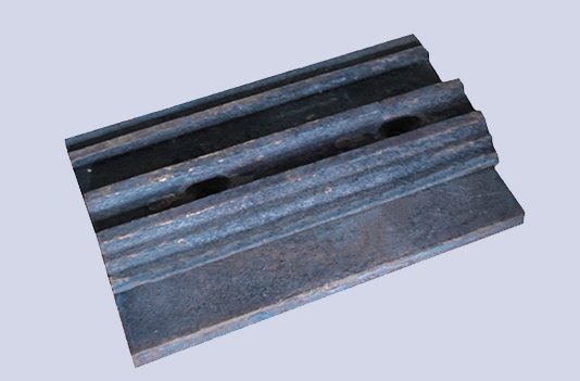 分体式台阶形衬板