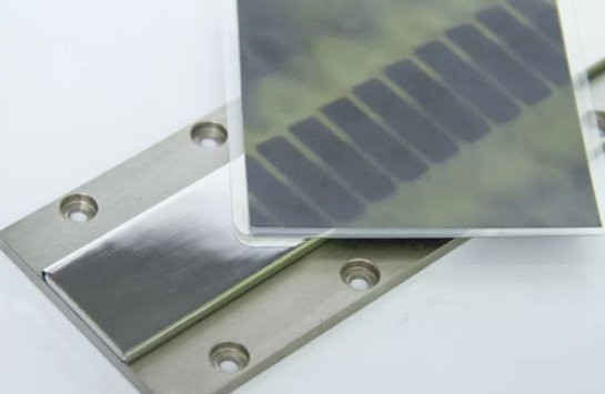 扁平直线电机磁导轨